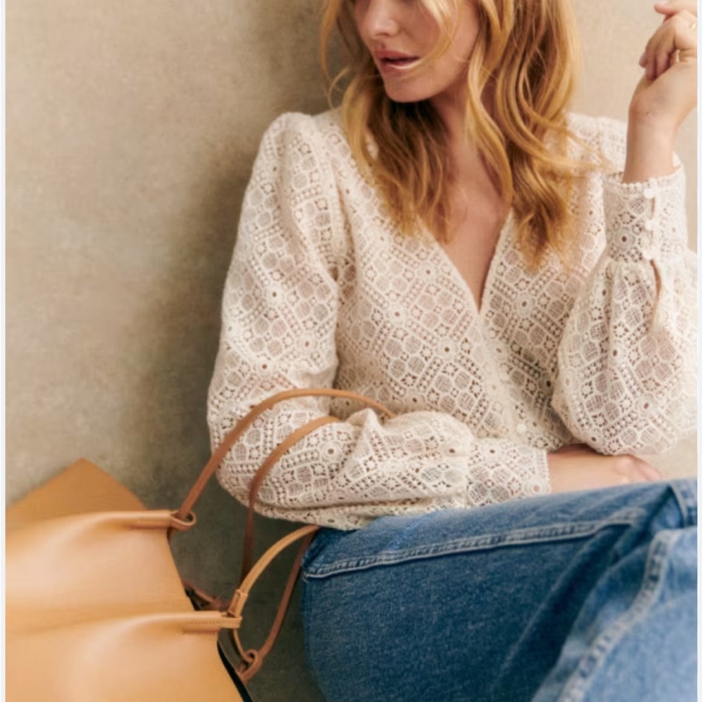 Gaya Sézane Lace Blouse in Ecru/Cream